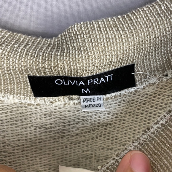 Olivia Pratt Women Off Shoulder Sweatshirt Raglan in Grey Size Medium NW… - Picture 5 of 6